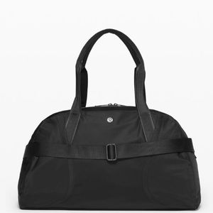 Lululemon Out of Range Duffle